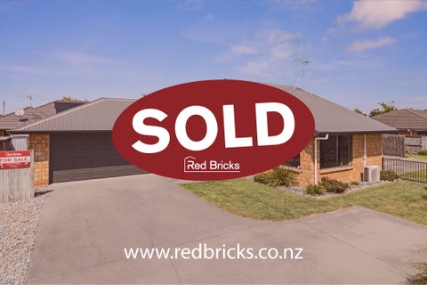 8 Wakefield Place, Rototuna North, Hamilton