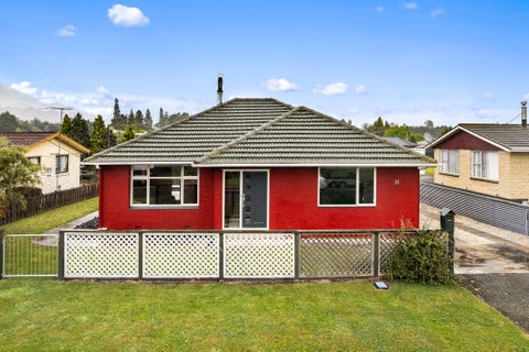24 Roseness Street, Palmerston