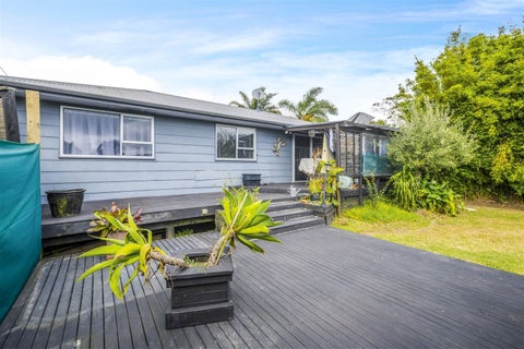 7 Hindmarsh Street, Henderson, Auckland