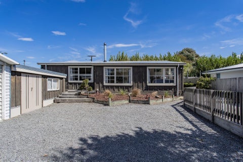 55 Batten Grove, The Pines Beach, The Pines Beach