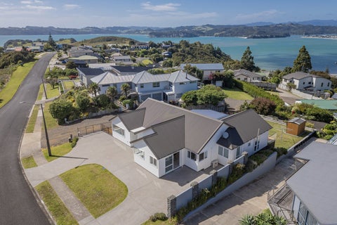 105 Centennial Drive, Whitianga, Whitianga