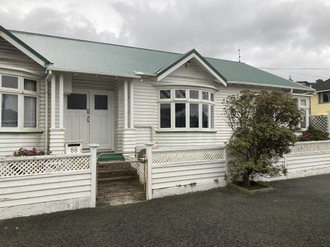 88 Freyberg Street, Lyall Bay, Wellington