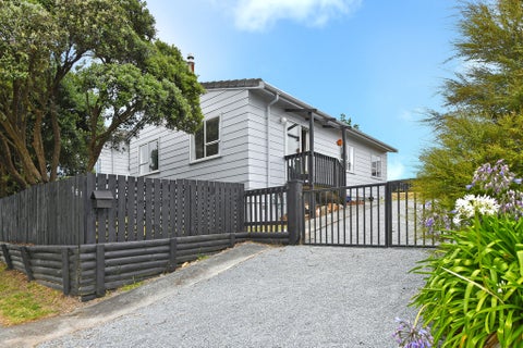 161 Holborn Drive, Stokes Valley, Lower Hutt