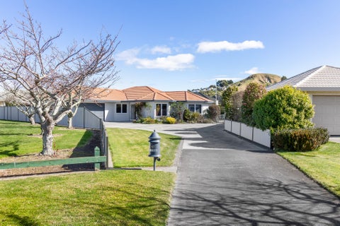 17 Knightsbridge Place, Taradale, Napier