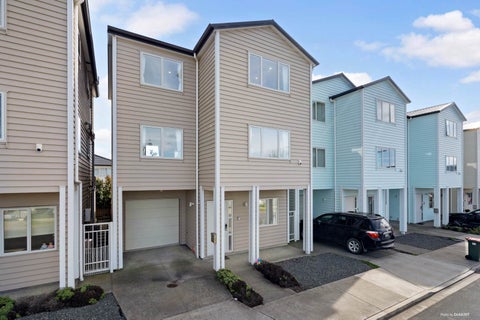 9 Laquinta Place, Flat Bush, Auckland