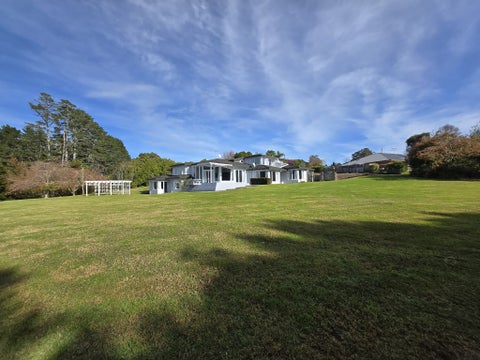 332E Redoubt Road, Totara Park, Auckland