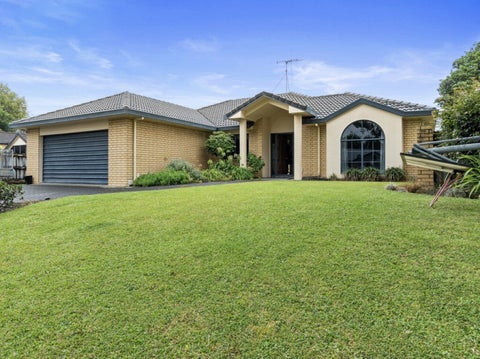 22 Canaandale Drive, Flagstaff, Hamilton