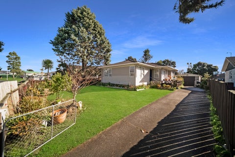 23 Staverton Crescent, Mangere, Auckland