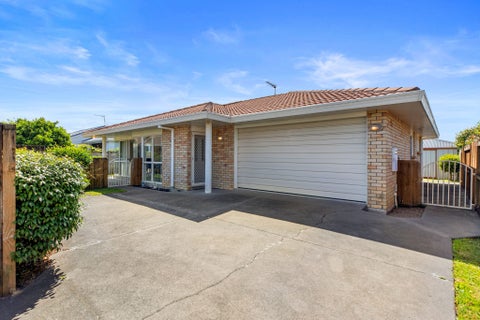 17 Sandhurst Drive, Papamoa Beach, Papamoa