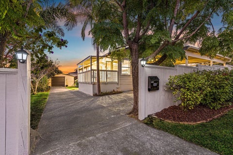14A Taioma Crescent, Te Atatu Peninsula, Auckland