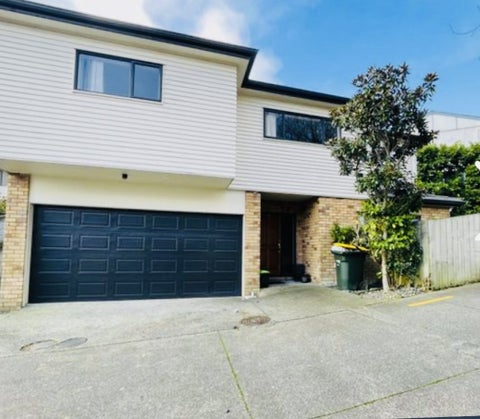 25 Hira Way, Hillsborough, Auckland