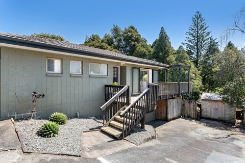 2/36 Moore Street, Hillcrest, Auckland
