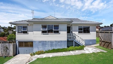 14 Tetrarch Place, Totara Vale, Auckland