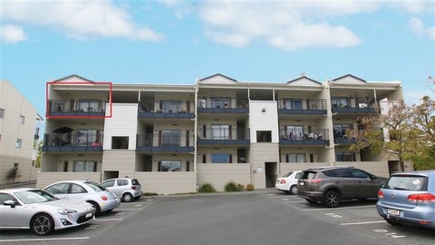 11D/71 Spencer Road, Oteha, Auckland