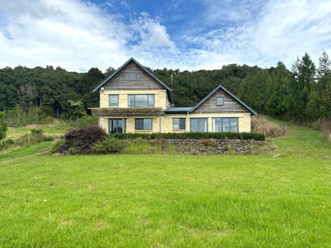 105 Kowhai Avenue, Matarangi, Whitianga