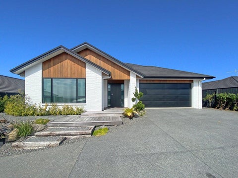 7 Lighter Place, Flagstaff, Hamilton