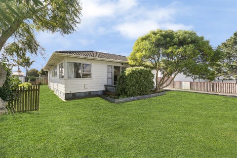 25 Glennandrew Drive, Half Moon Bay, Auckland