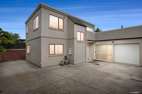 466 Johns Way, MARTINBOROUGH, CARTERTON