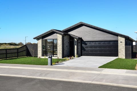 18 Tiroake Street, Ruakura, Hamilton