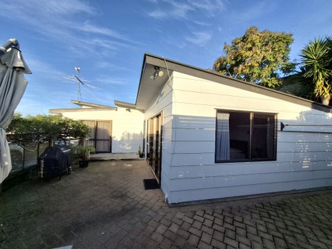 14 Maraetai School Road, Maraetai, Auckland