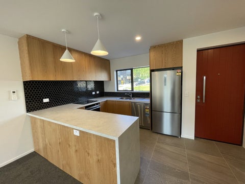 10 Bee Lane, Whitby, Porirua