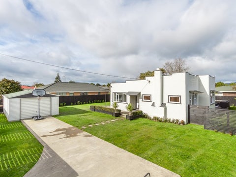 2 Ronberg Street, Highbury, Palmerston North