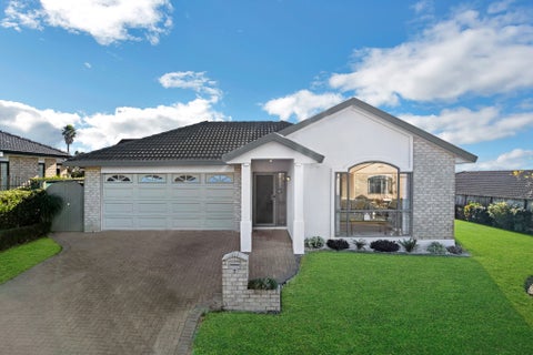 7 Amesbury Rise, Henderson, Auckland