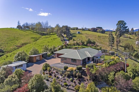 29A Totara View Road, Wakefield