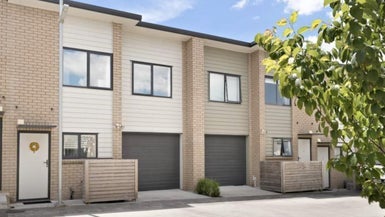 6 Pangu Way, Mangere, Auckland