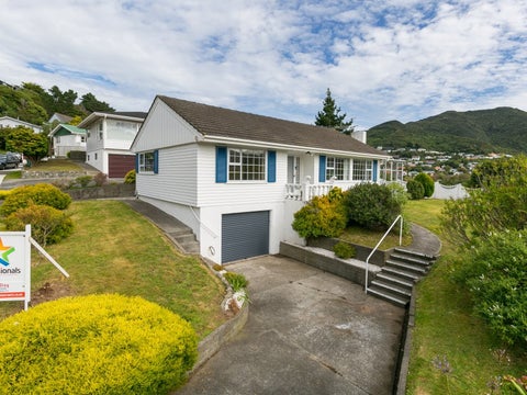 4 Astor Street, Karori, Wellington