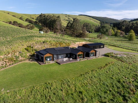 1031 Lake Ferry Road, Dyerville, Martinborough