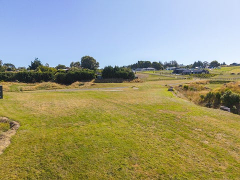 14 Willow Lane, Acacia Bay, Taupō