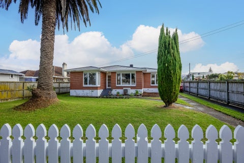131 Canal Road, Avondale, Auckland