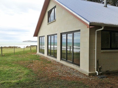 10 Stafford Street, Hampden