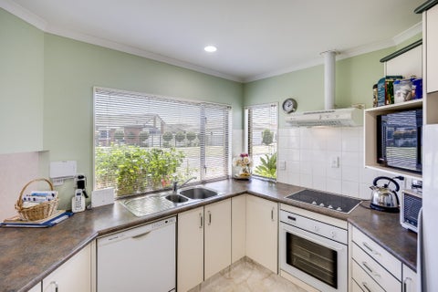 17 Sloane Place, Taradale, Napier