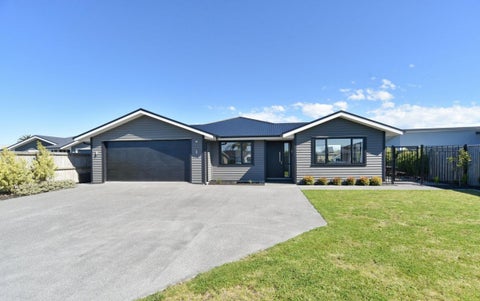 20 Ballinger Place, Woodend Beach, Woodend