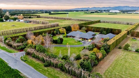 16 Knights Road, Christchurch