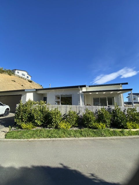 8 Antigua Way, Grenada Village, Wellington