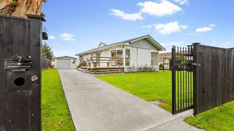 7 Sandrine Avenue, Clover Park, Auckland