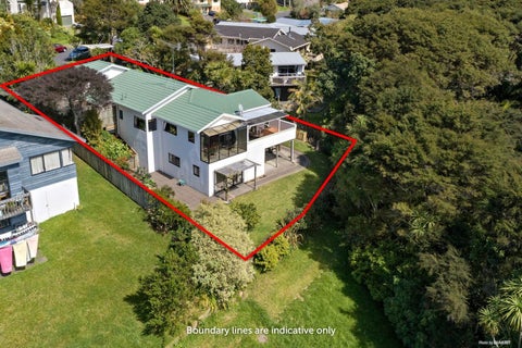 14 Emlyn Place, Torbay, Auckland