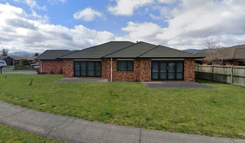12 Carroll Place, Owhata, Rotorua