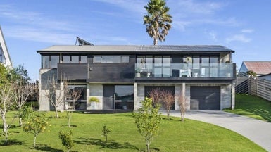16 Ranginui Road, Welcome Bay, Tauranga