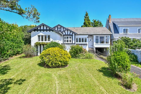 53 Ripon Crescent, Meadowbank, Auckland