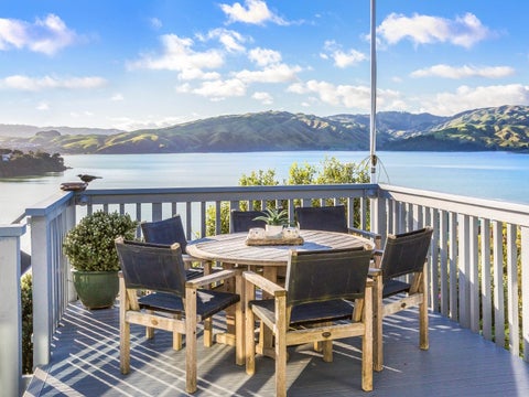 28 Leeward Drive, Whitby, Porirua