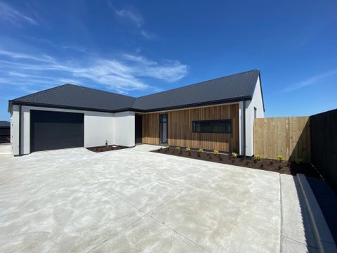 64 Southfield Drive, Lincoln, Lincoln