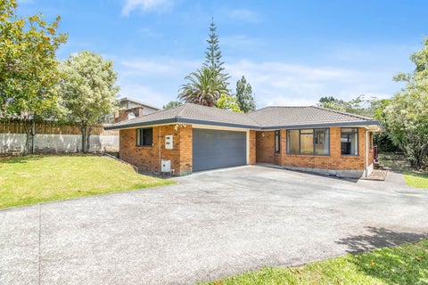 146 Lynwood Road, New Lynn, Auckland