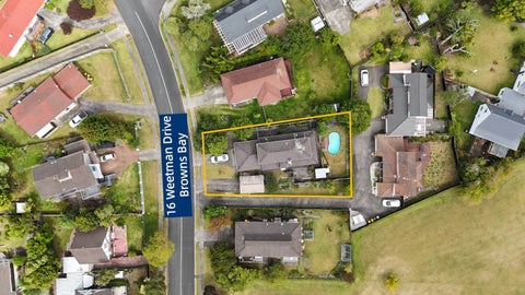16 Weetman Drive, Browns Bay, Auckland