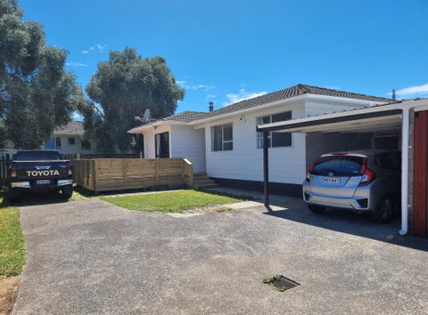 12B Poutini Place, Manurewa, Auckland