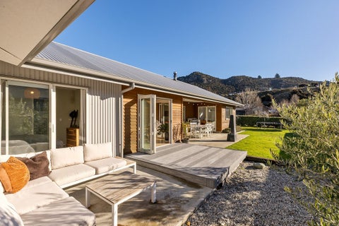 4 Warbler Lane, Albert Town, Wanaka