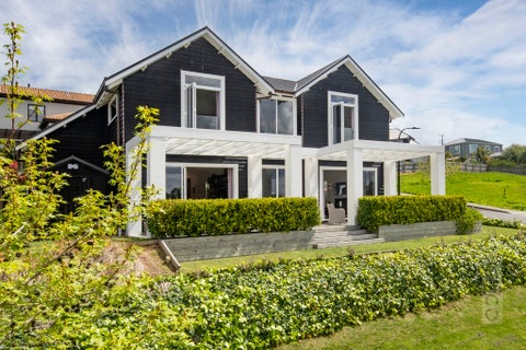 10 Tauwaka Crescent, Riverhead, Riverhead